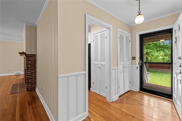 206 Ridley Dr, Carrollton, GA 30117