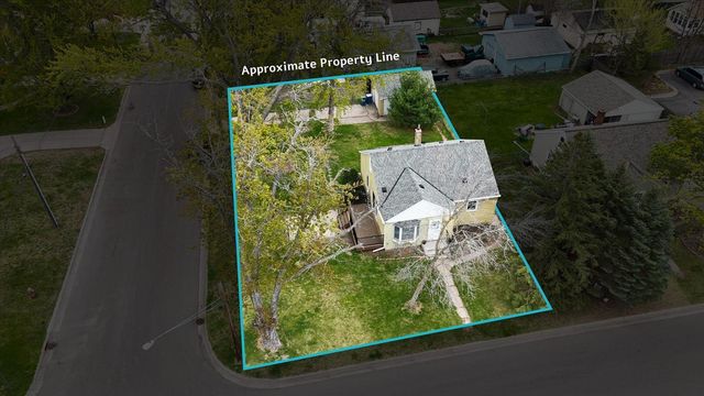 4656 2nd Avenue, White Bear Lake, MN 55110