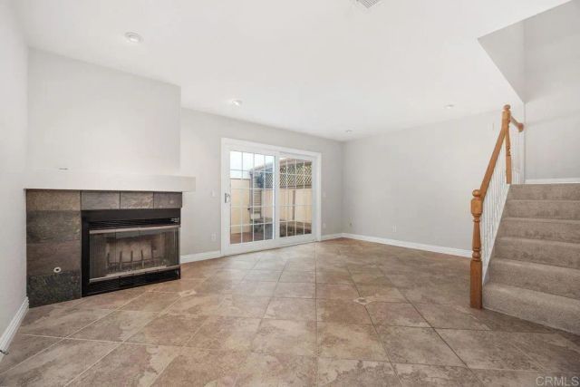 750 Breeze Hill Rd 110, Vista, CA 92081