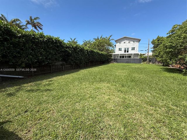 9308 Harding Ave, Surfside, FL 33154
