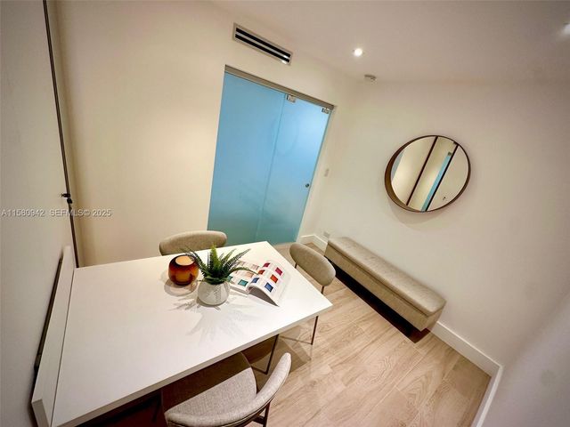 2301 Collins Avenue 837, Miami Beach, FL 33139