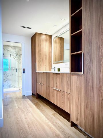 2301 Collins Avenue 837, Miami Beach, FL 33139