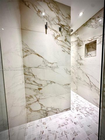 2301 Collins Avenue 837, Miami Beach, FL 33139