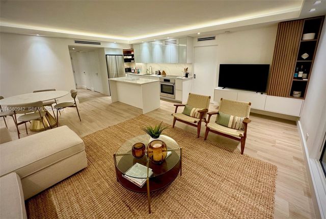 2301 Collins Avenue 837, Miami Beach, FL 33139