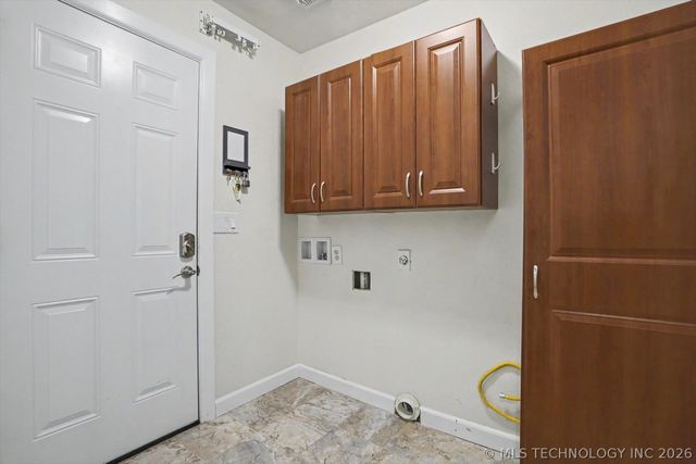 3103 W Jasper Street, Tulsa, OK 74127