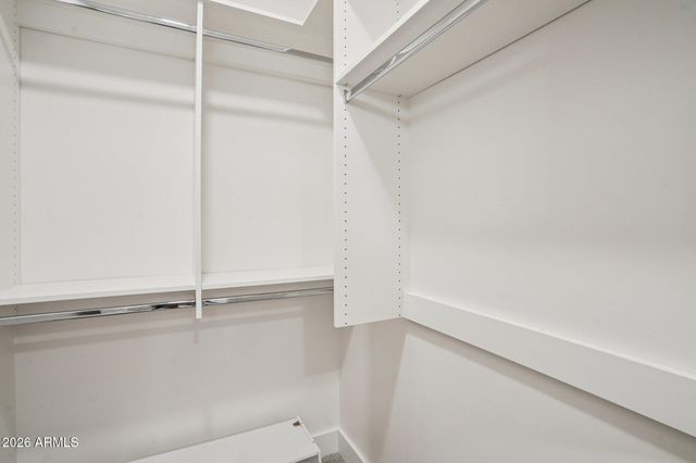 5250 E DEER VALLEY Drive 209, Phoenix, AZ 85054