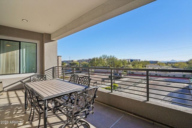 5250 E DEER VALLEY Drive 209, Phoenix, AZ 85054