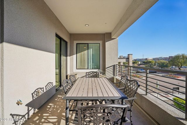 5250 E DEER VALLEY Drive 209, Phoenix, AZ 85054