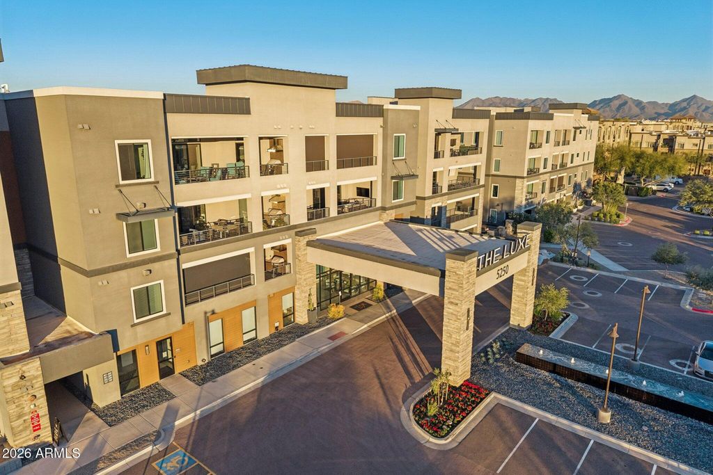 5250 E DEER VALLEY Drive 209, Phoenix, AZ 85054 — photo 2