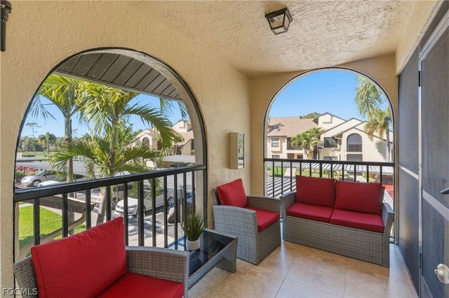 8336 Charter Club CIR 7, Fort Myers, FL 33919