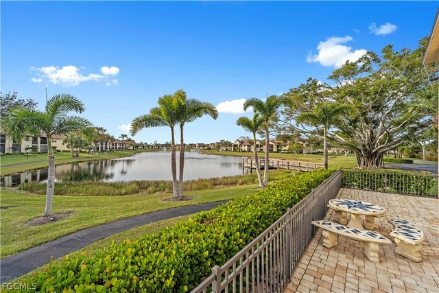 8336 Charter Club CIR 7, Fort Myers, FL 33919