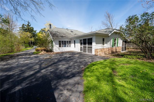 5253 Columbia Avenue, Hamburg, NY 14075