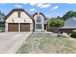5230 Senger Ln, Eugene, OR 97405