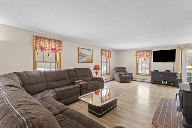 365 Deerfield Road, Allenstown, NH 03275