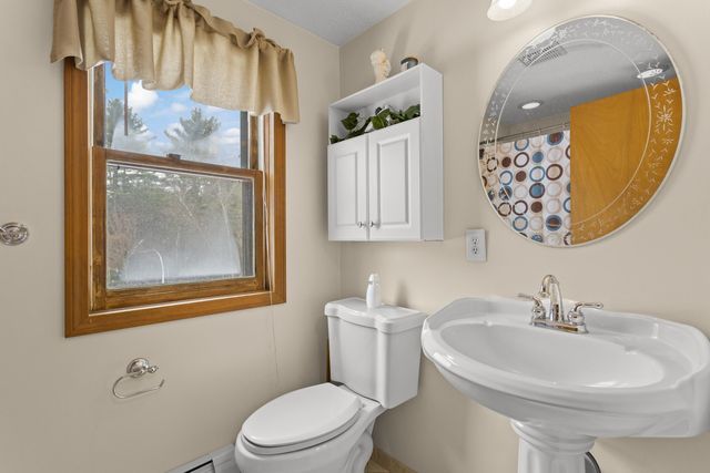 365 Deerfield Road, Allenstown, NH 03275