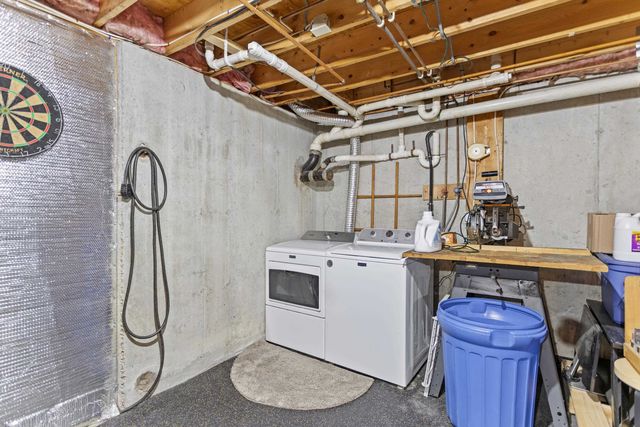 365 Deerfield Road, Allenstown, NH 03275