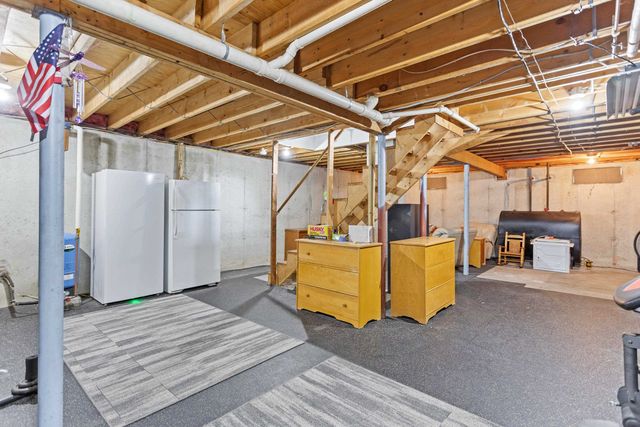 365 Deerfield Road, Allenstown, NH 03275