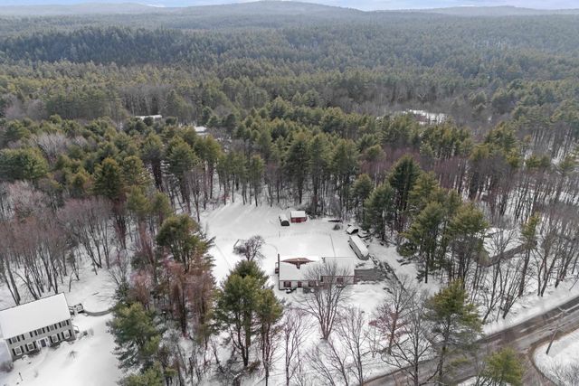 365 Deerfield Road, Allenstown, NH 03275