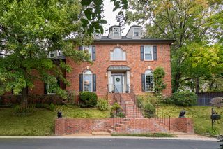 60 Ravenwood Hills Cir, Nashville, TN 37215