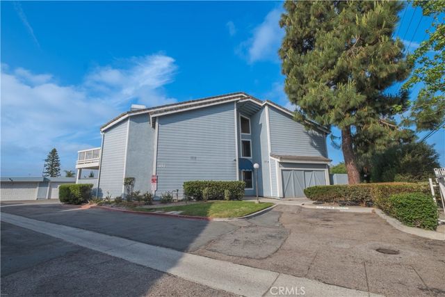 7652 Cerritos Ave E, Stanton, CA 90680