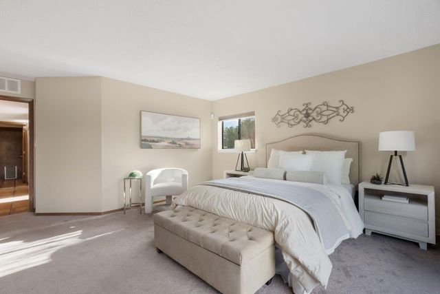 1178 Laurel Place NE, Albuquerque, NM 87122