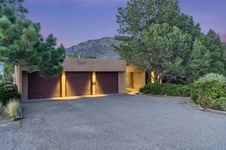 1178 Laurel Place NE, Albuquerque, NM 87122