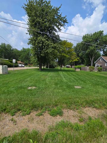 47407 Sugarbush Road, Chesterfield Twp, MI 48047