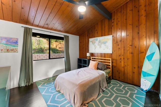 1560 Plantation Way, El Cajon, CA 92019