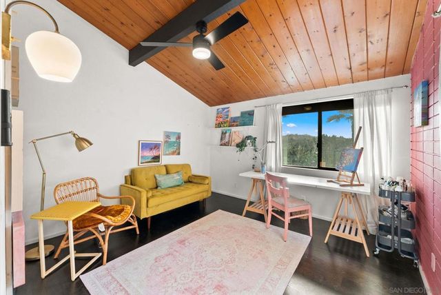 1560 Plantation Way, El Cajon, CA 92019