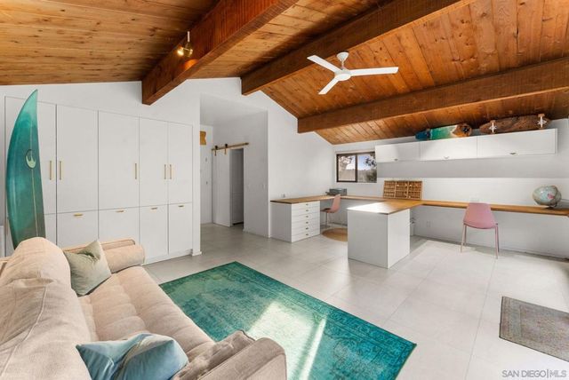 1560 Plantation Way, El Cajon, CA 92019