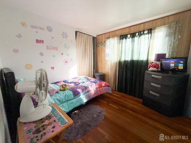 772 Shannon Avenue, Perth Amboy, NJ 08861