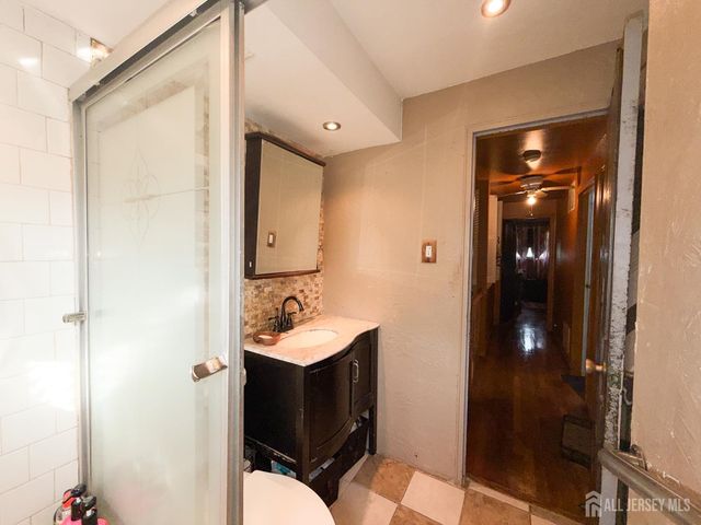 772 Shannon Avenue, Perth Amboy, NJ 08861