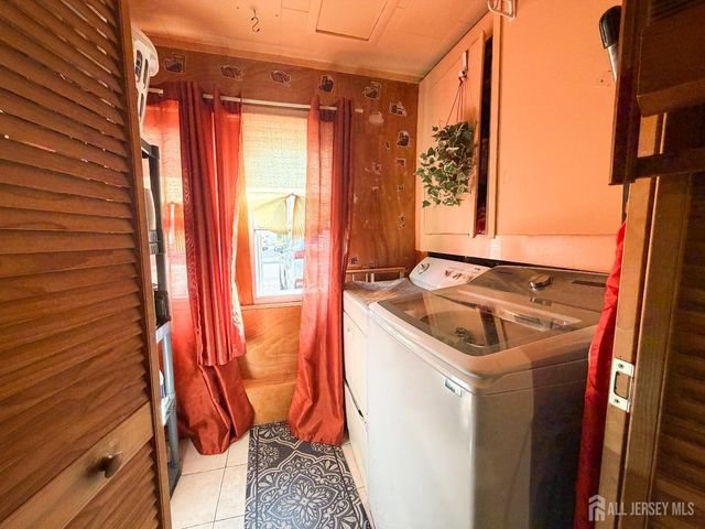 772 Shannon Avenue, Perth Amboy, NJ 08861