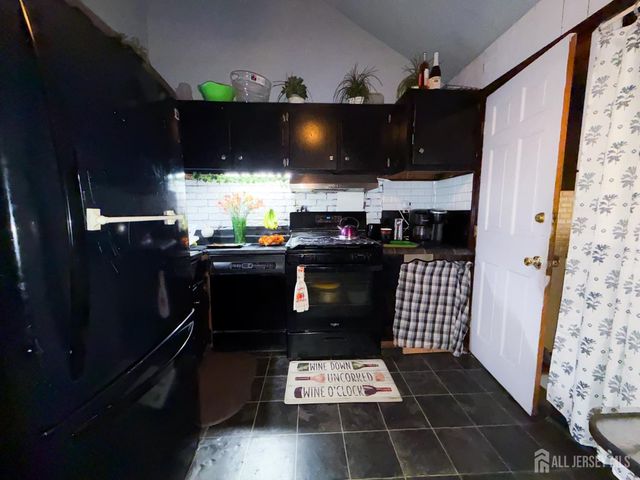 772 Shannon Avenue, Perth Amboy, NJ 08861