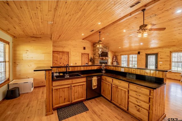 220 County Road 4577, Sulphur Springs, TX 75482