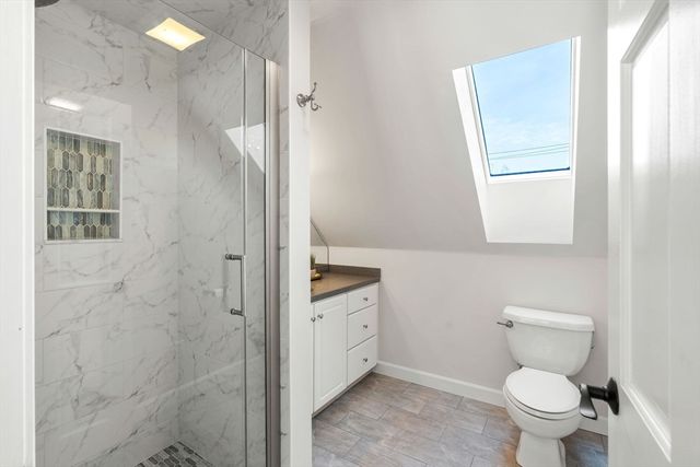 4 Wood St, Chelmsford, MA 01863