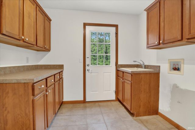 19242 Broken Tree Court, Bristol, IN 46507