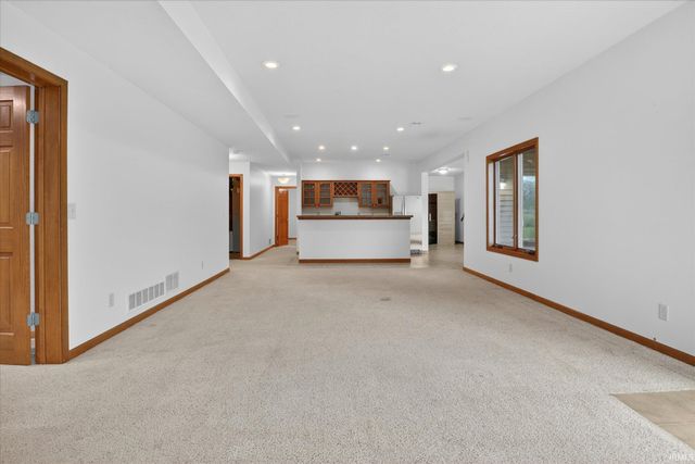 19242 Broken Tree Court, Bristol, IN 46507