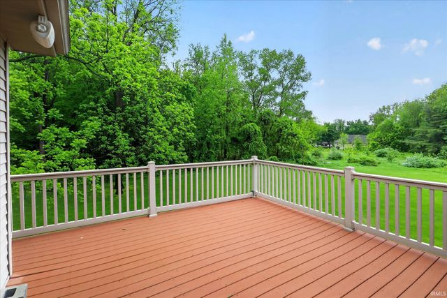 19242 Broken Tree Court, Bristol, IN 46507