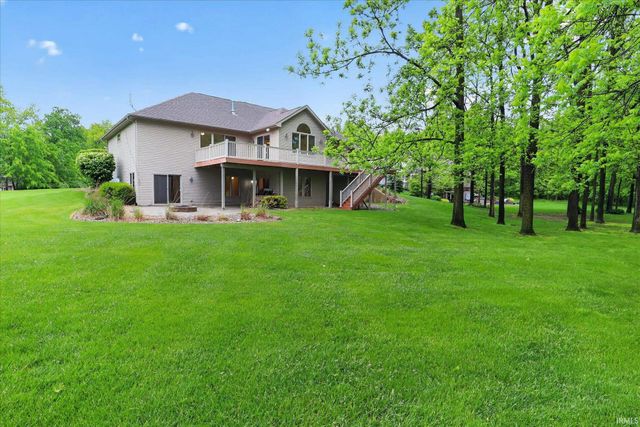 19242 Broken Tree Court, Bristol, IN 46507