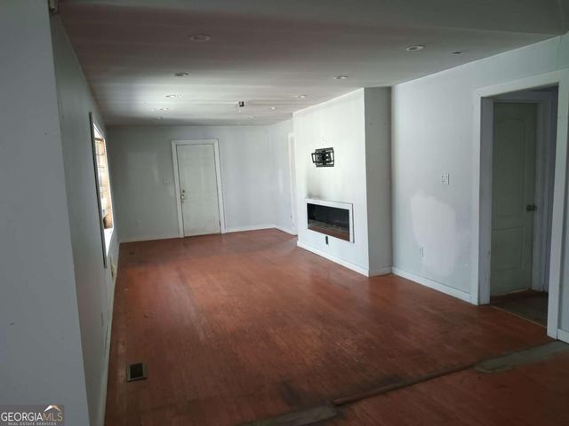 460 Dot Drive, Atlanta, GA 30349