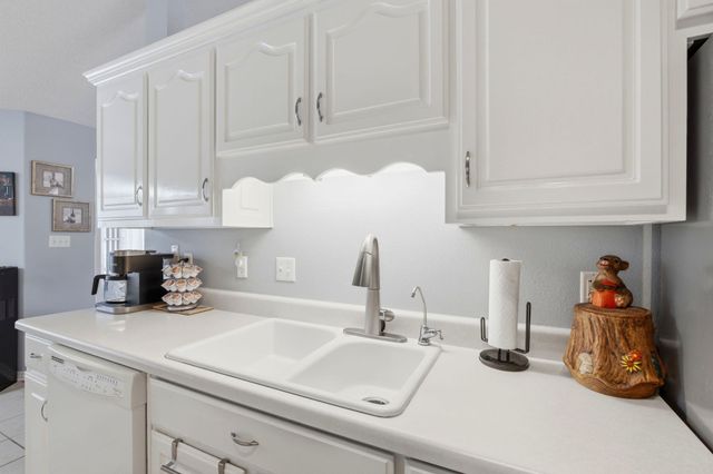 1403 Nautilus Drive, Navarre, FL 32566