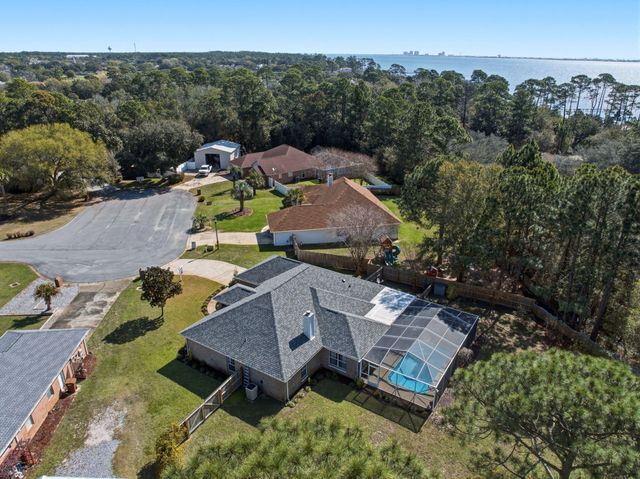 1403 Nautilus Drive, Navarre, FL 32566