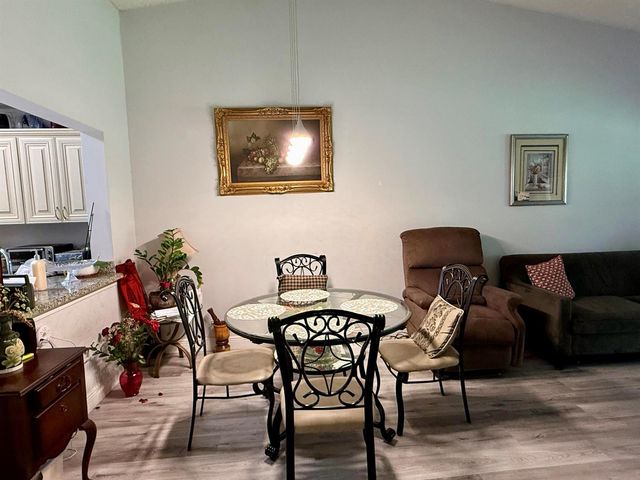 3927 Vine Tree Trail B, Lake Worth, FL 33467