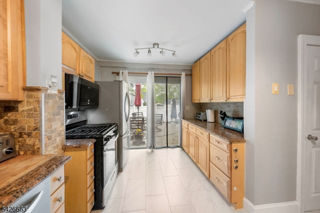1157 Edgewood Pkwy, Union Twp., NJ 07083