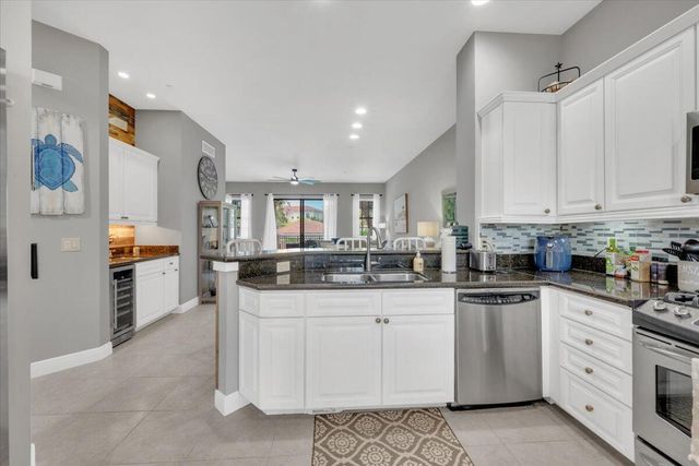 502 Del Sol Circle, Tequesta, FL 33469