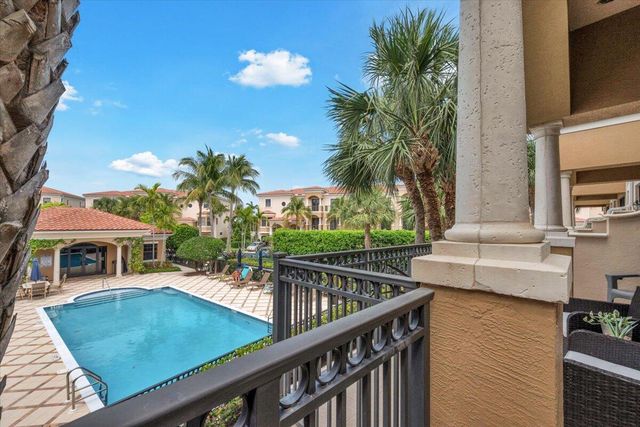 502 Del Sol Circle, Tequesta, FL 33469