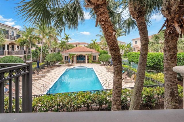 502 Del Sol Circle, Tequesta, FL 33469