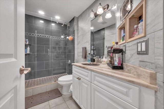 502 Del Sol Circle, Tequesta, FL 33469