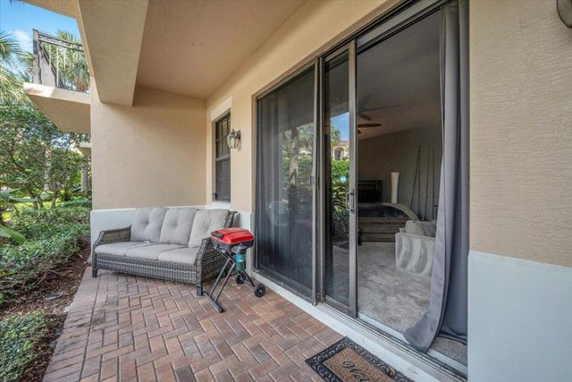 502 Del Sol Circle, Tequesta, FL 33469